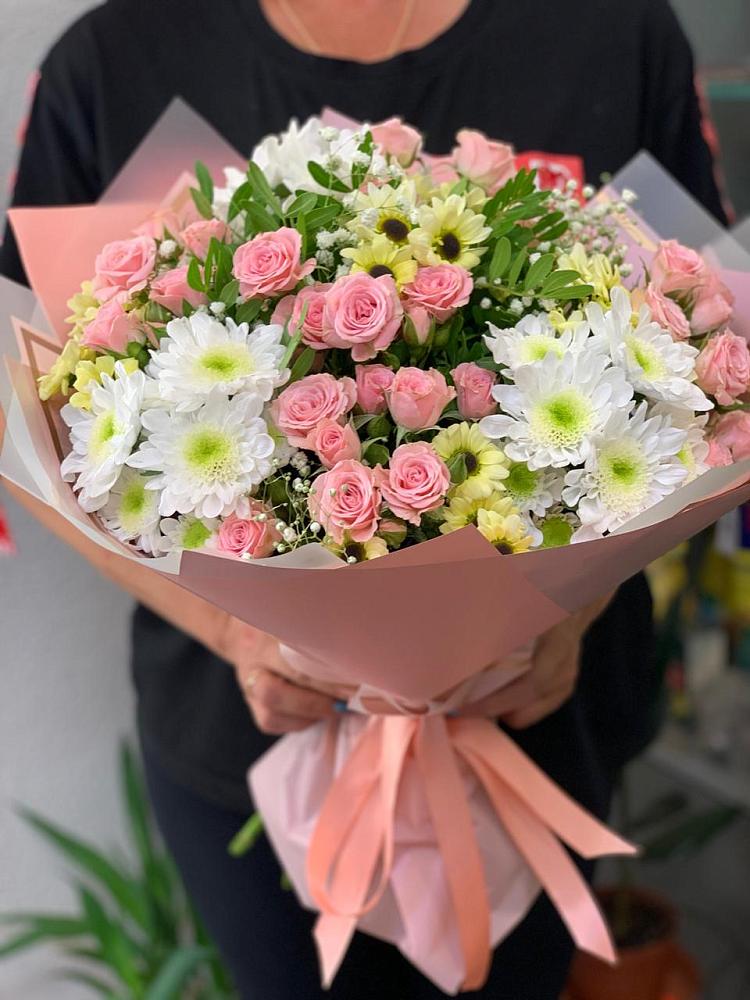Букет цветов из: Розы и Хризантемы в Думиничи