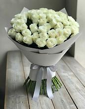 Букет 35 Белых роз в Думиничи