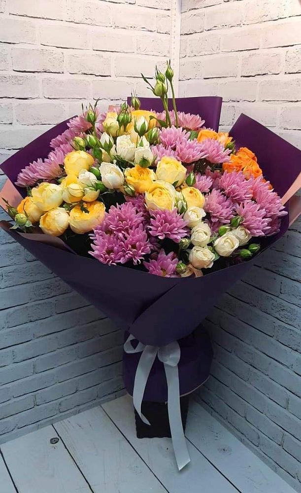 Букет цветов из: Хризантемы и Розы в Думиничи