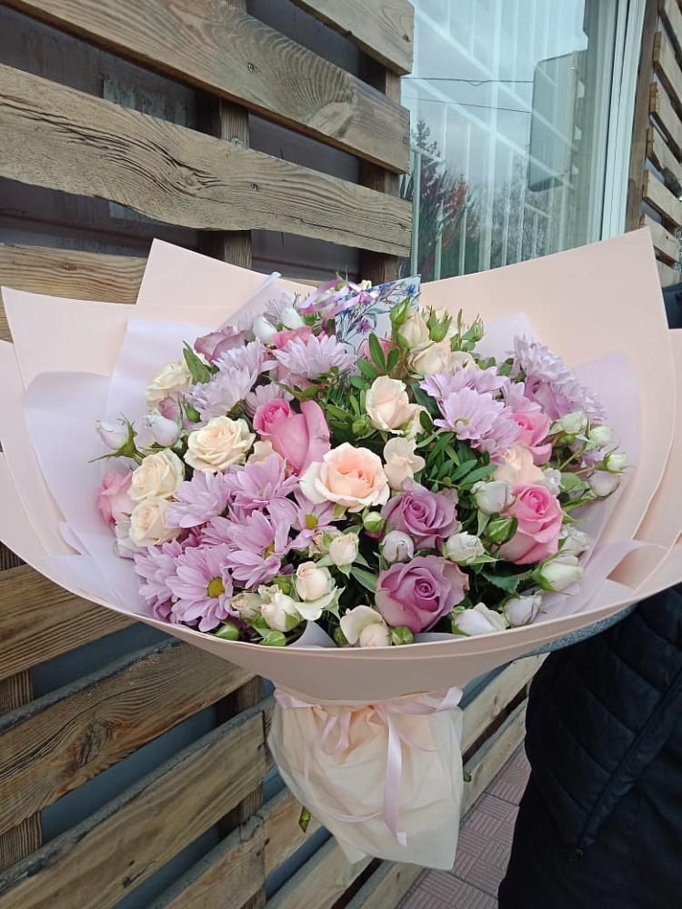 Букет цветов из: Розы и Хризантемы в Думиничи