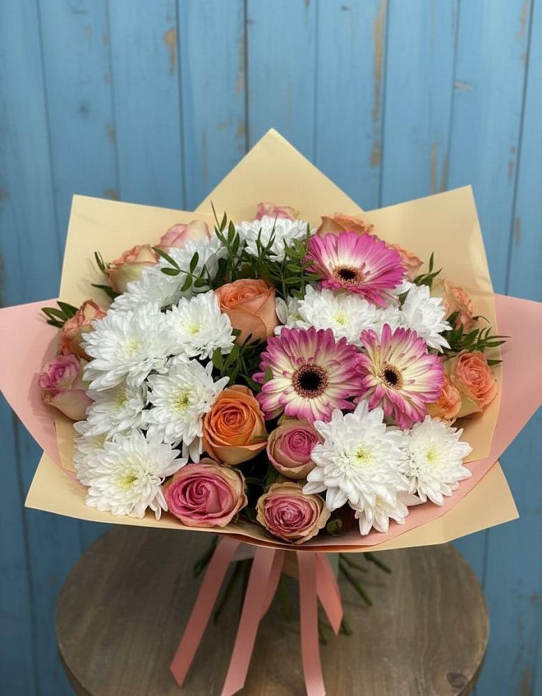 Букет цветов из: Розы, Герберы и Хризантемы в Думиничи