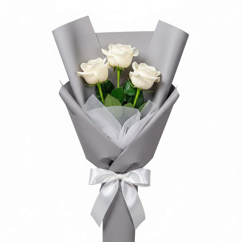 Букет 3 белые розы в Думиничи