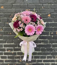Букет цветов из:  Герберы и Хризантемы в Думиничи